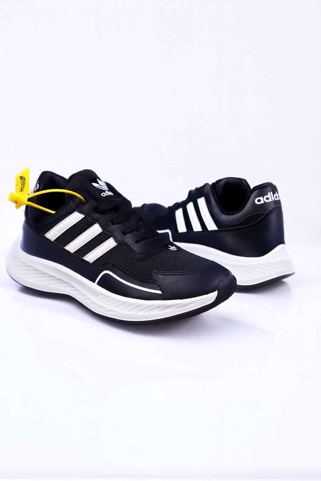 اسود ولد وبنت 